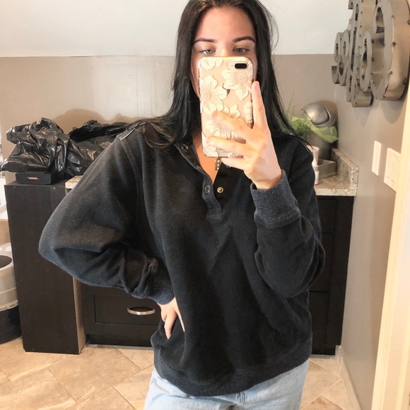 Slightly Oversized Quarter Button Up 